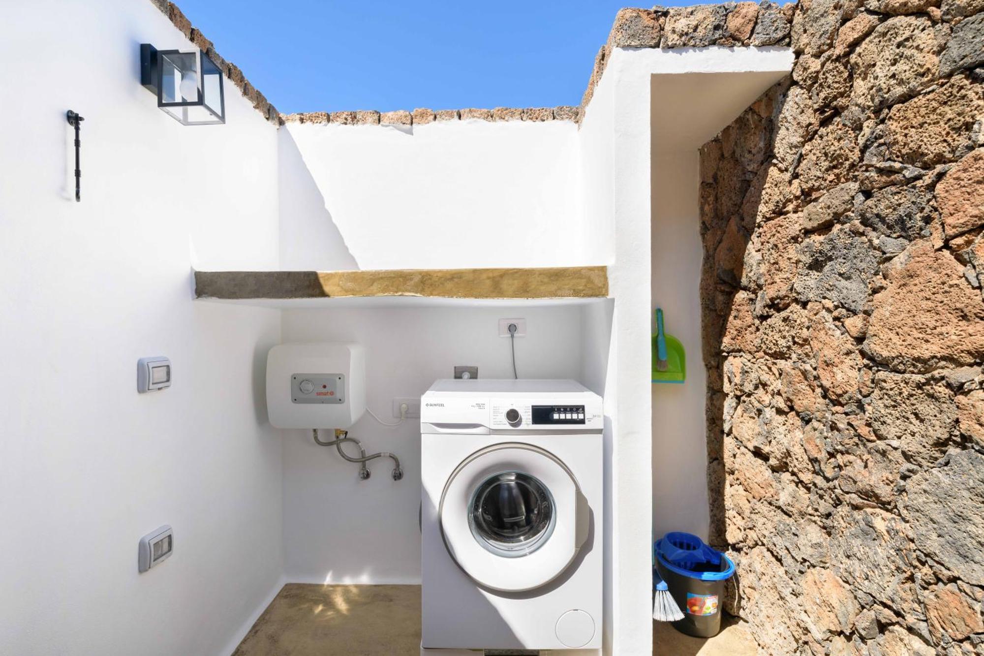 Apartamento Los 4 Nobles Tinajo Eksteriør billede
