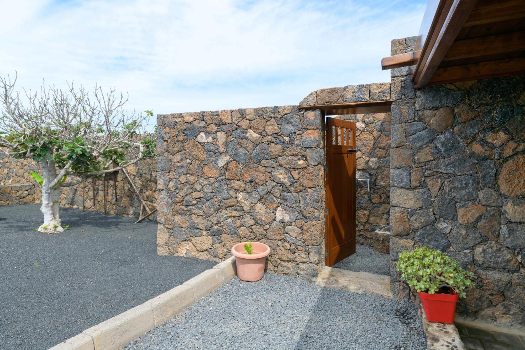 Apartamento Los 4 Nobles Tinajo Eksteriør billede